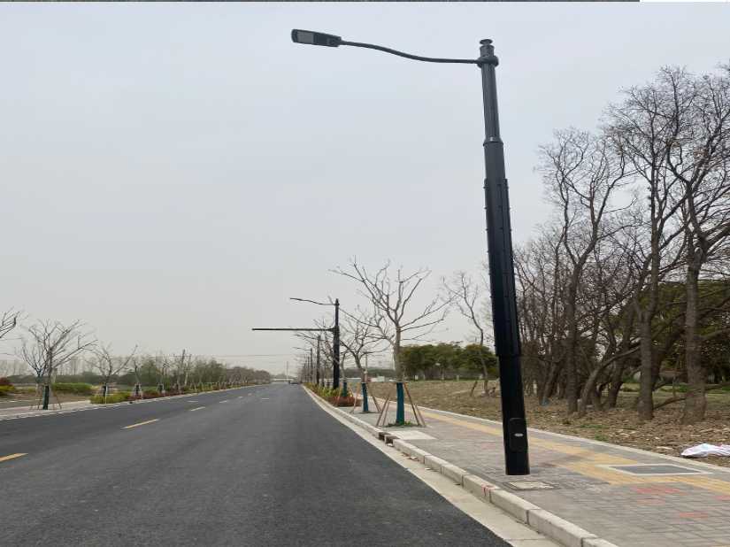 内蒙古上海综合杆 太阳能路灯工程